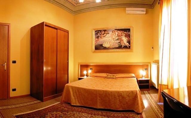 La Luna Guest House Firenze Bagian luar foto